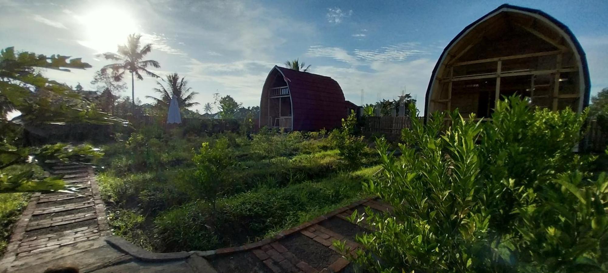 Raturinjani Homestay Selong Buitenkant foto