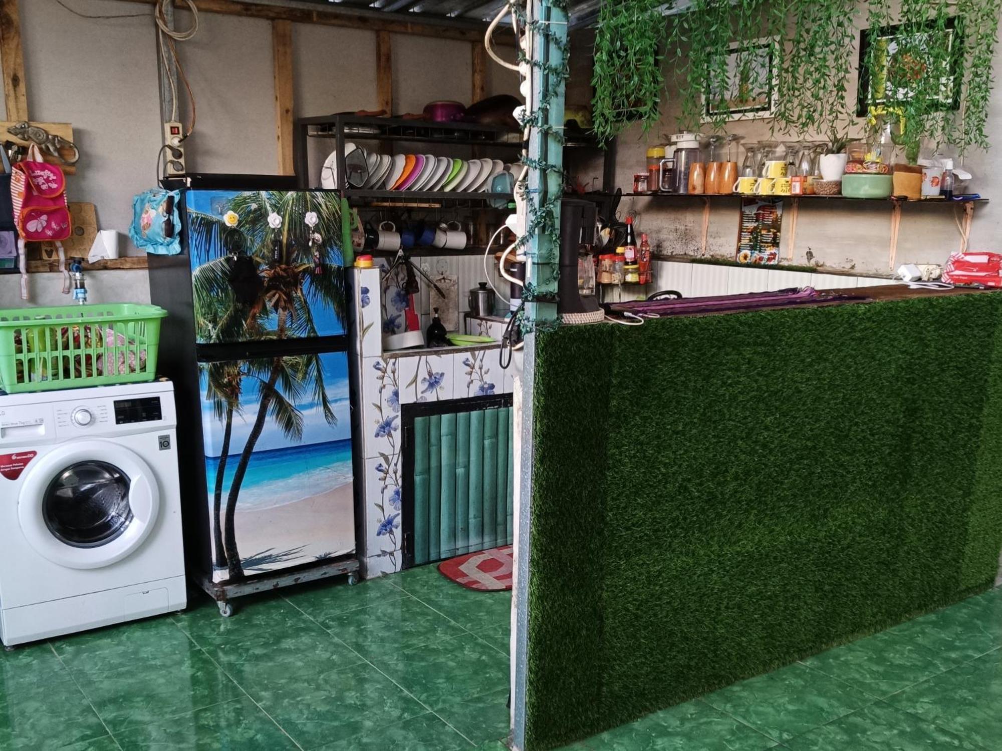 Raturinjani Homestay Selong Kamer foto