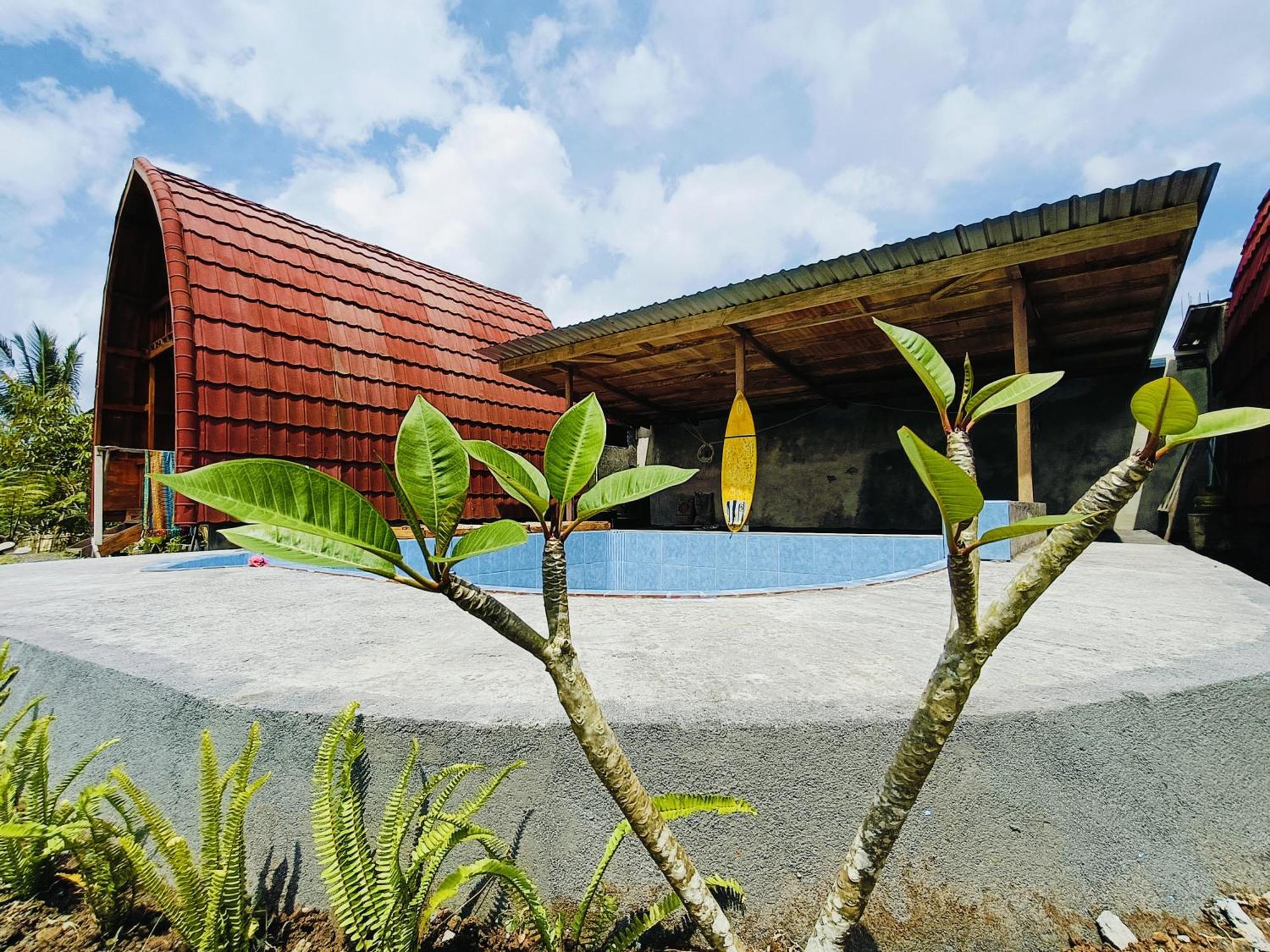 Raturinjani Homestay Selong Buitenkant foto